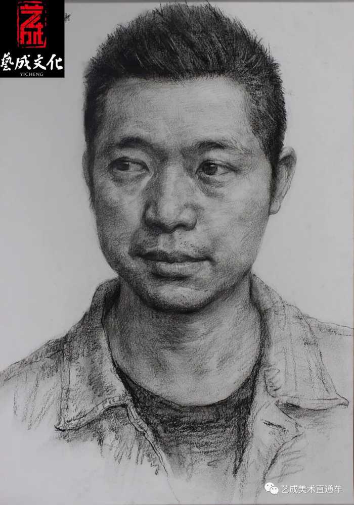 广州美术高考班带大家看看2021届广东艺成二模素描高分卷,09