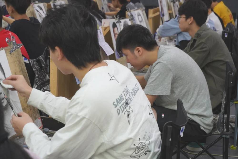 广州美术高考班直击二模——你走的每一步都算数,13