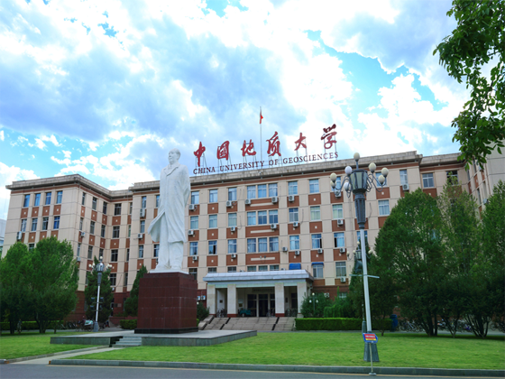 广州美术高考班将承认联考成绩的83所院都整理处理了,08