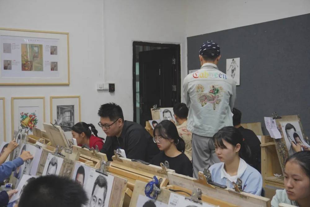 广州美术高考班直击二模——你走的每一步都算数,10