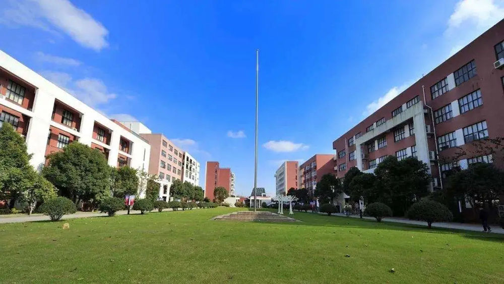 【广州艺考画室盘点】不仅仅只有美院！这7类学校美术生都能上,07