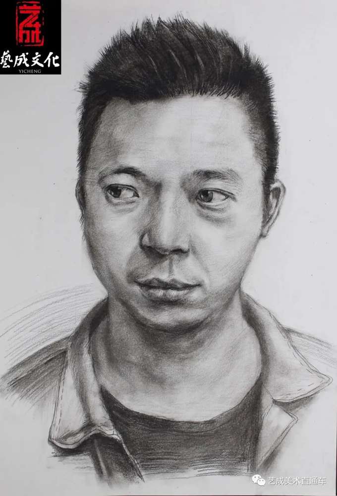 广州美术高考班带大家看看2021届广东艺成二模素描高分卷,75