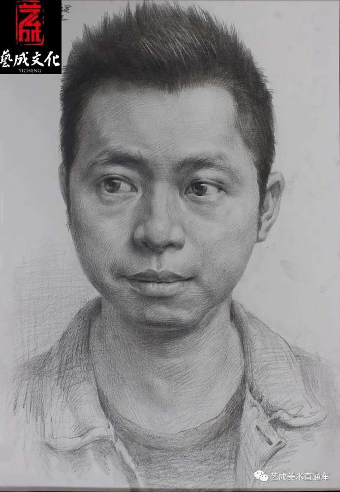 广州美术高考班带大家看看2021届广东艺成二模素描高分卷,04