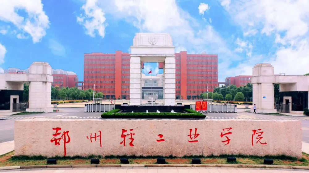 【广州艺考画室盘点】不仅仅只有美院！这7类学校美术生都能上,05